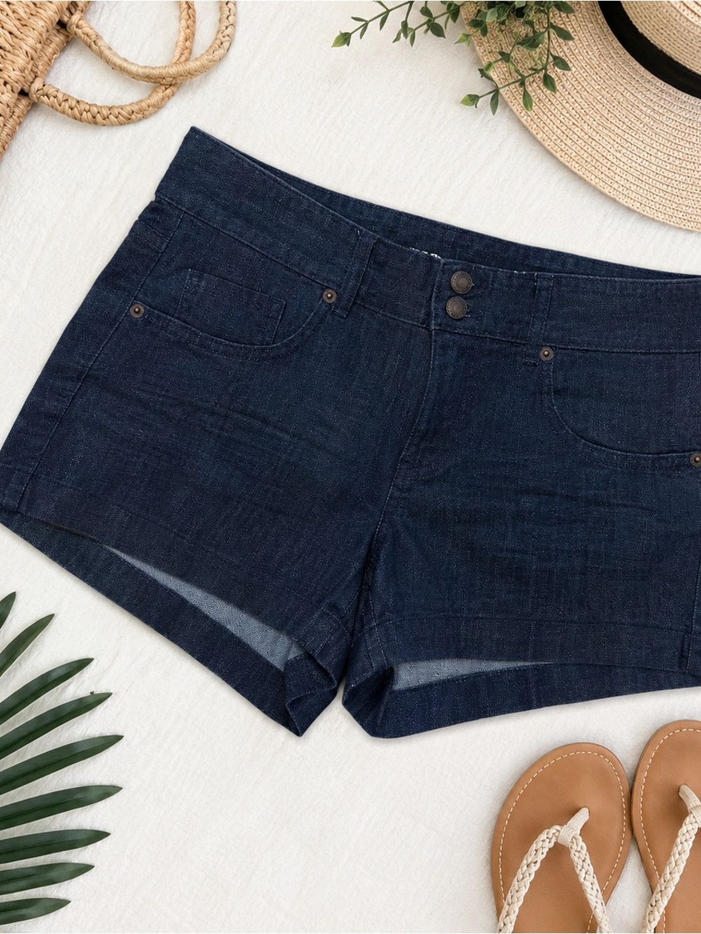 Mossimo Supply Co Dark‎ Wash Denim Shorts Size 15 Fit 6